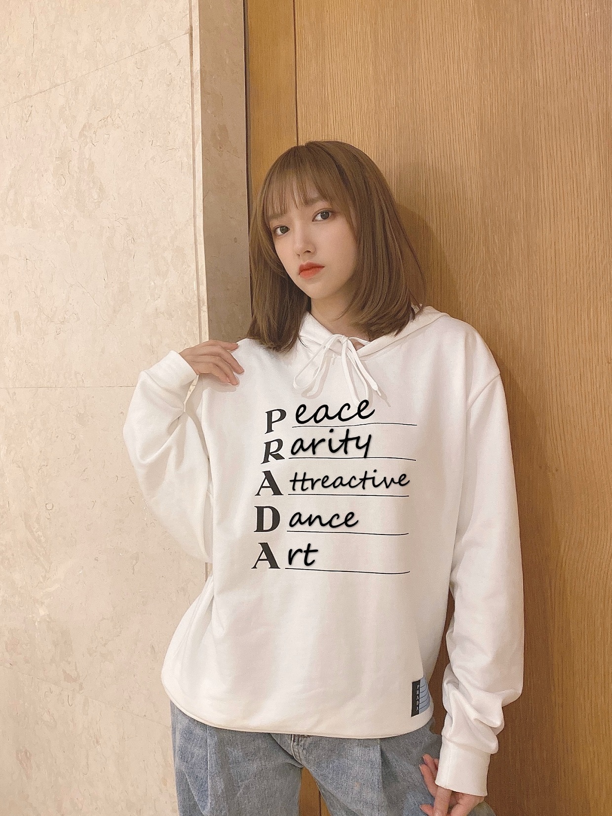 prada绿标卫衣,PRADA卫衣多少钱一件