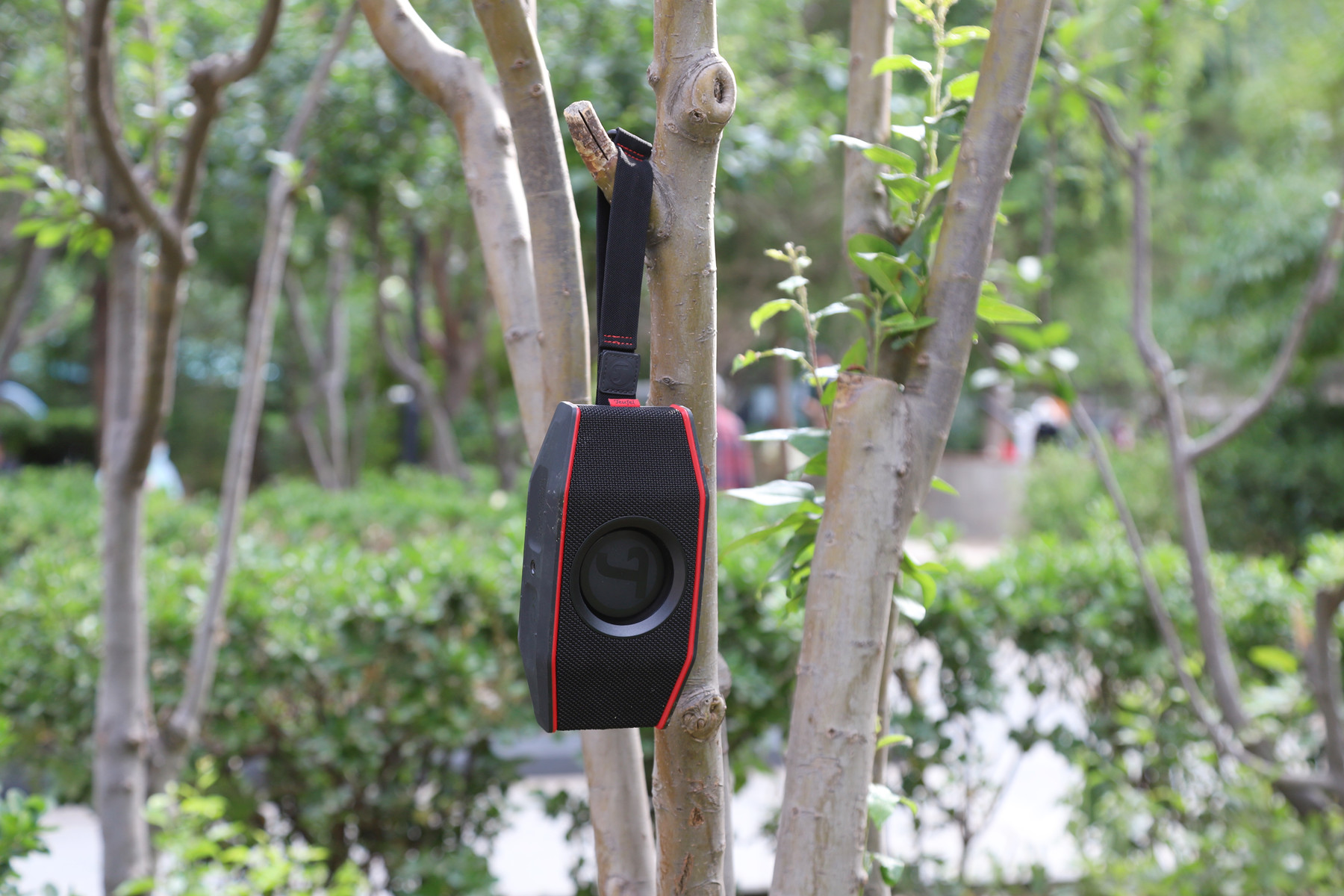 德斐尔小魔盒蓝牙音箱体验,德斐尔rockstergo拆解