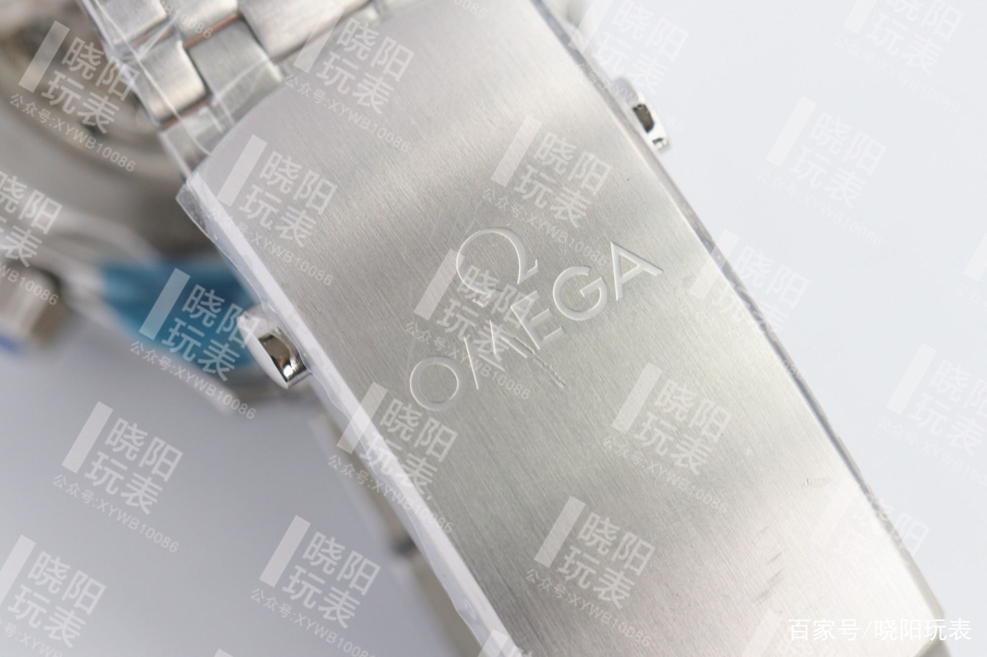 vs欧米茄海马300绿表盘,vs欧米茄海马300熊猫