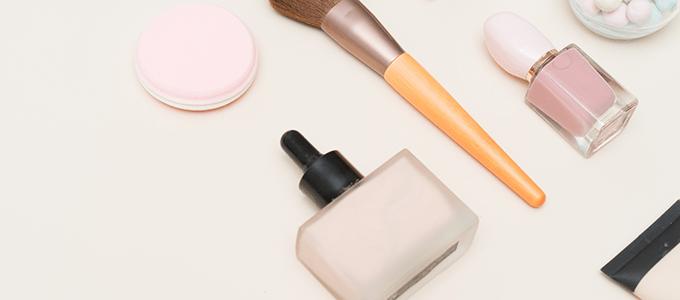 干皮人粉底测评,干皮粉底液娇兰金钻还是兰蔻菁纯