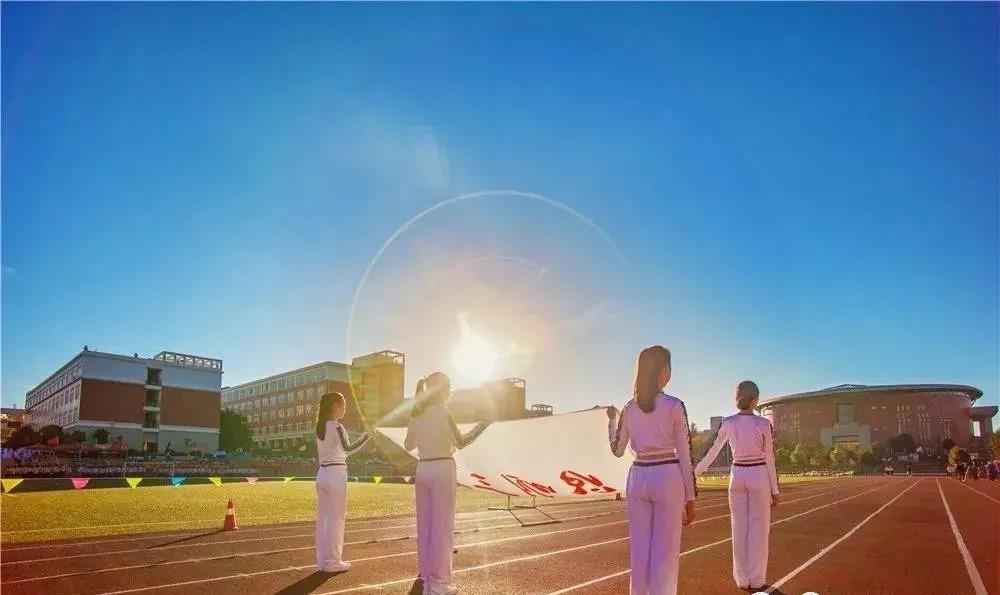 昆明八中体育特长生,昆明市体考网招生初升高