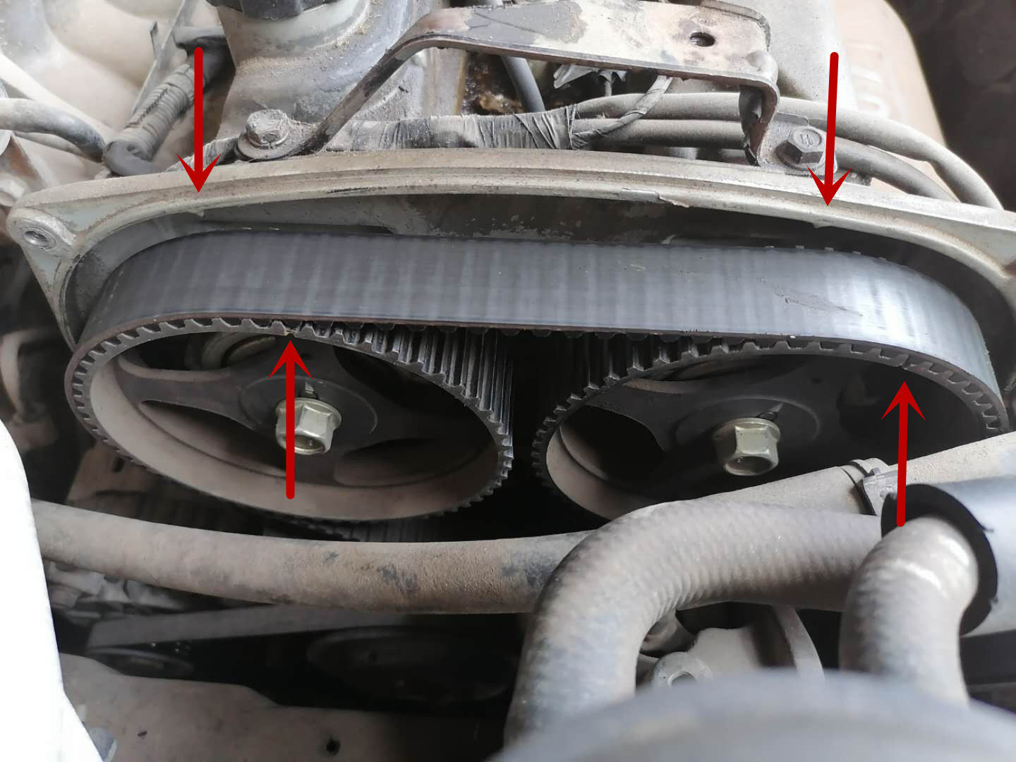 发动机轻微抖动，加速无力，原来是哪位大神把正时皮带挂错了三齿