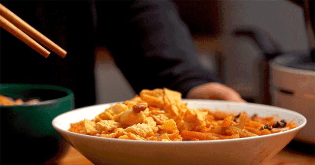 为什么柳州螺蛳粉受欢迎,柳州螺蛳粉在哪个城市最火爆