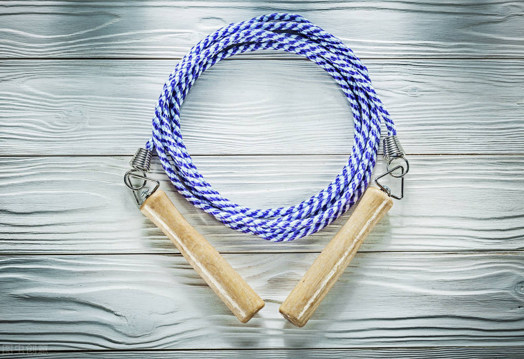 幼儿跳绳的指导策略论文,幼儿园跳绳的创新点分析