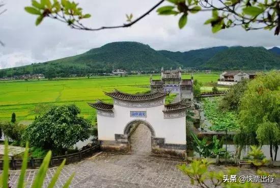 走遍所有古镇,走遍中国最美的十个城市