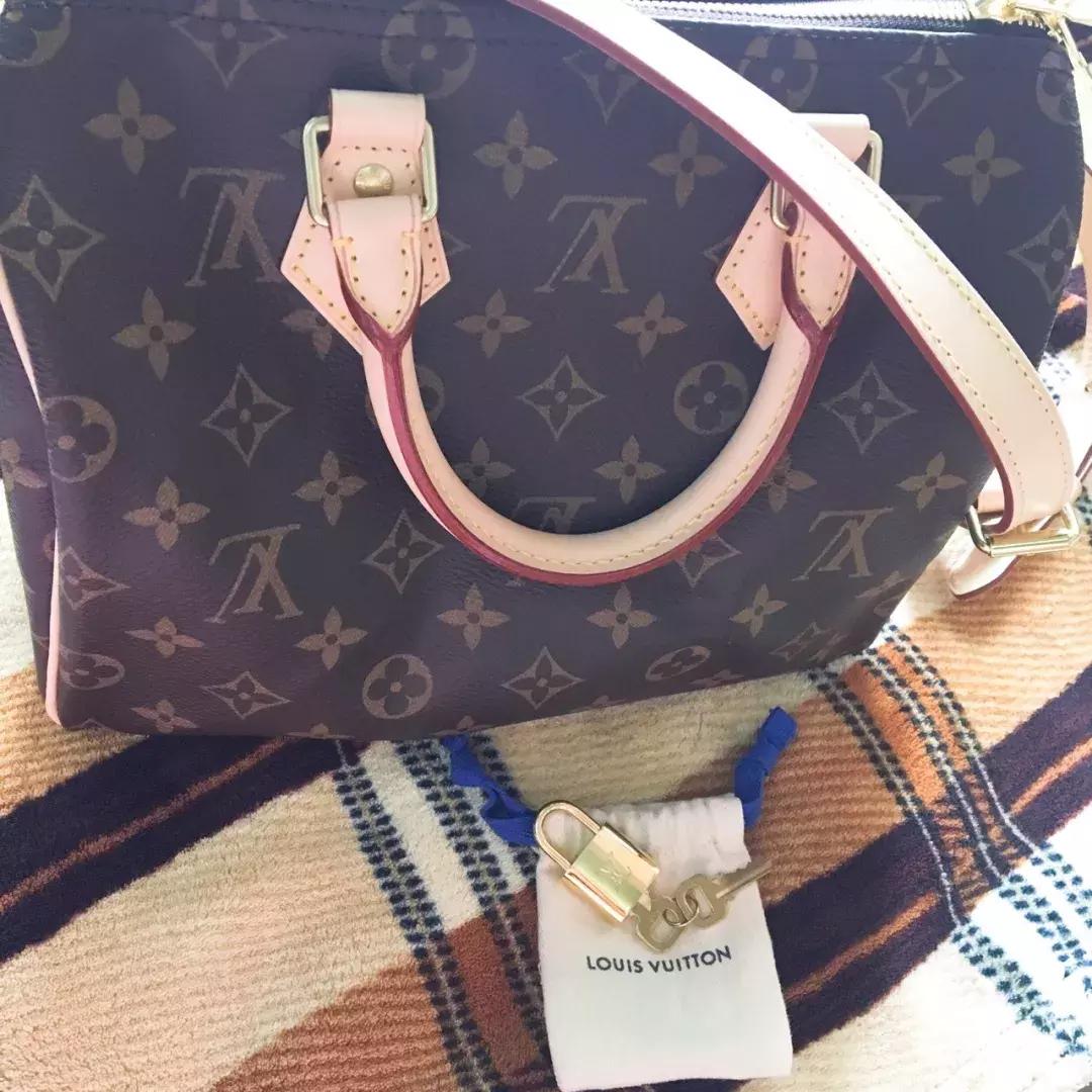 lv现在值得买吗,买lv的真实感受