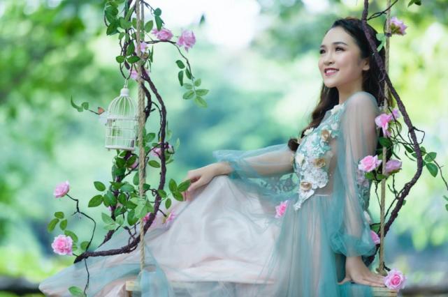 女人迷恋型男,喜欢大叔的女人标准