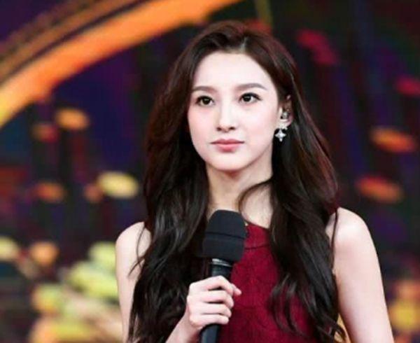 央视体育女主播名单大全,目前央视颜值最高的女主持人