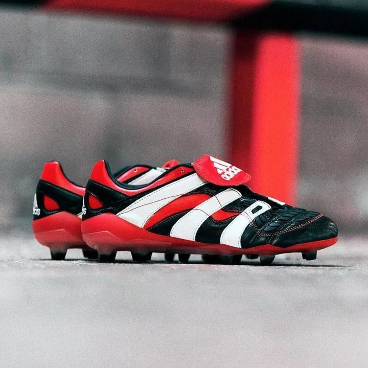 阿迪达斯猎鹰复刻predator,从一盒难求到低价甩卖