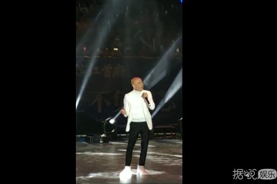 明星被吓到会有什么反应？李易峰最萌，黄子韬最搞笑