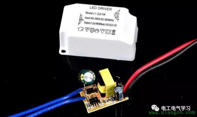 为什么led灯会越用越暗,为什么led灯开了会有弱光