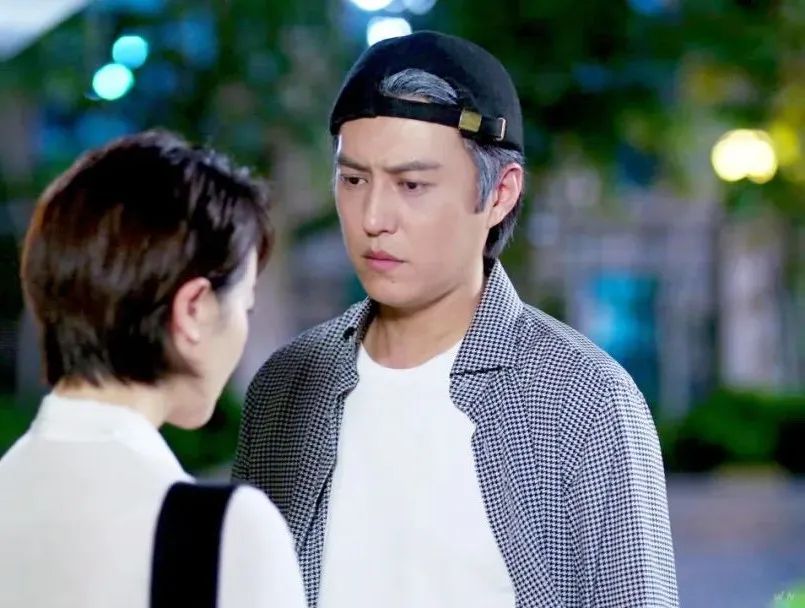 别让别人毁了我们的爱情,多少爱情毁在了口是心非