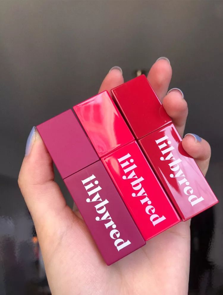 18块的口红让我发光，好好看喏，买它