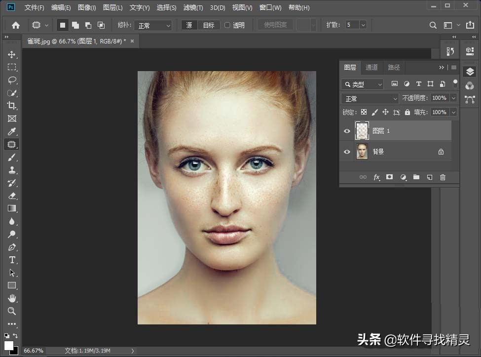 人物照片面部光暗怎样ps,ps去除人物面部油光