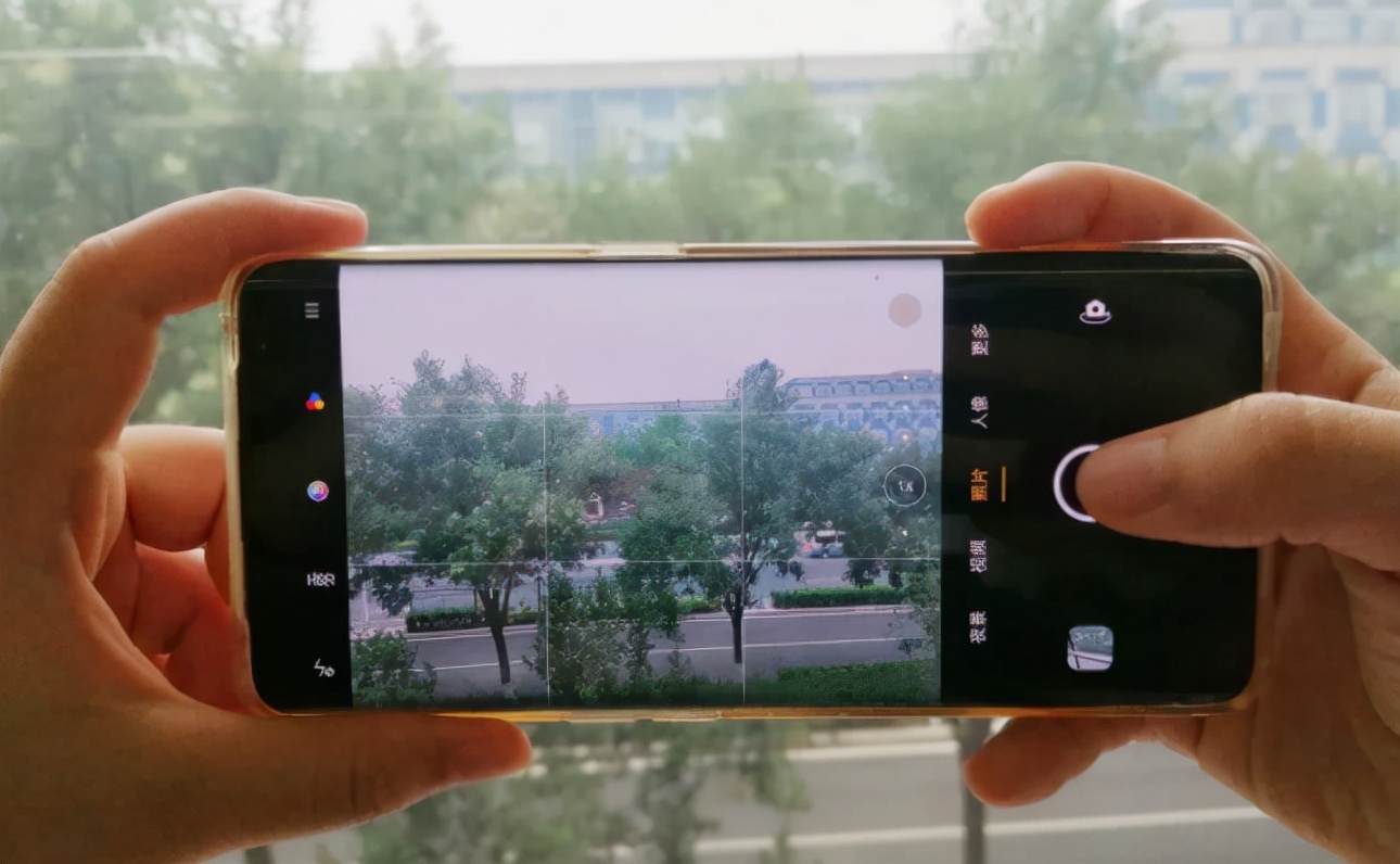 下跌40%！日本曾垄断全球数码相机市场，如今却走起了下坡路