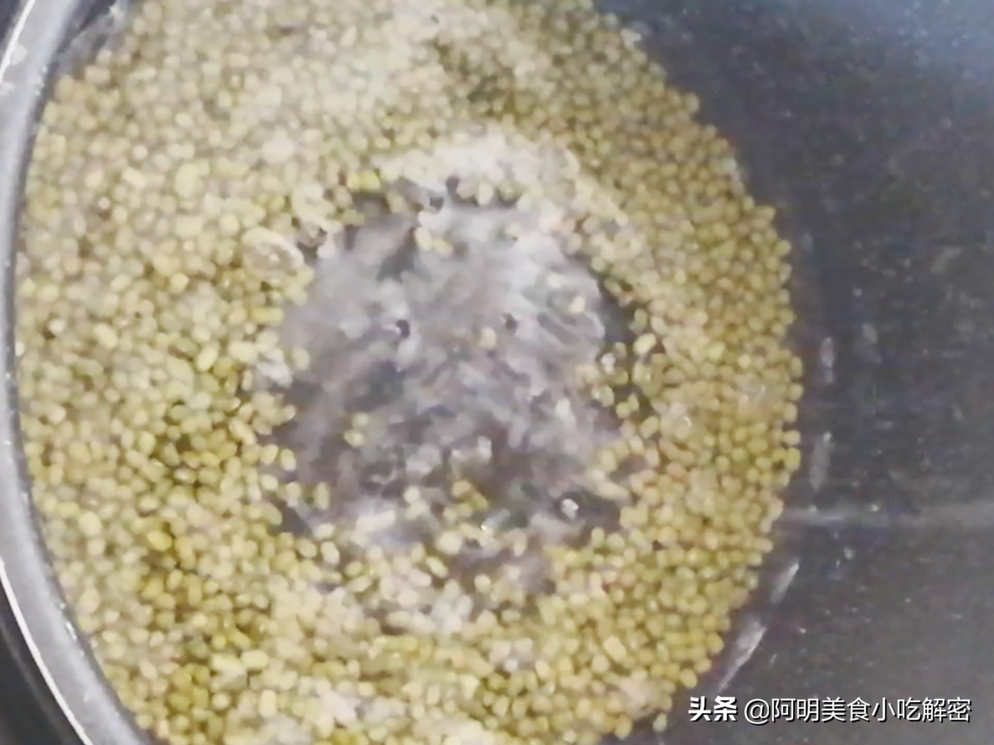 绿豆冰棒的做法，清凉解暑，健康无添加，吃着放心，小时候的味道