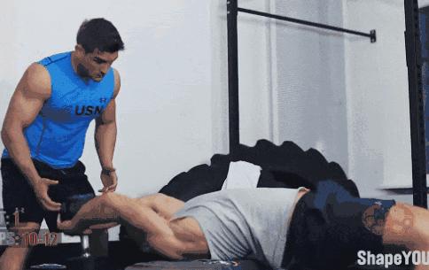 你的卧推是如何毁掉手肘的,卧推胳膊酸胸没感觉