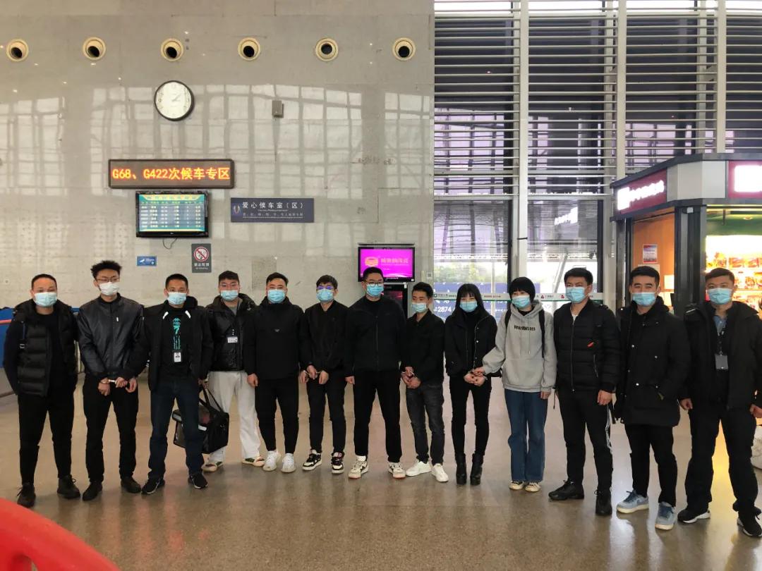 警方捣毁一虚假开网店诈骗窝点,警方捣毁网络考证诈骗团伙