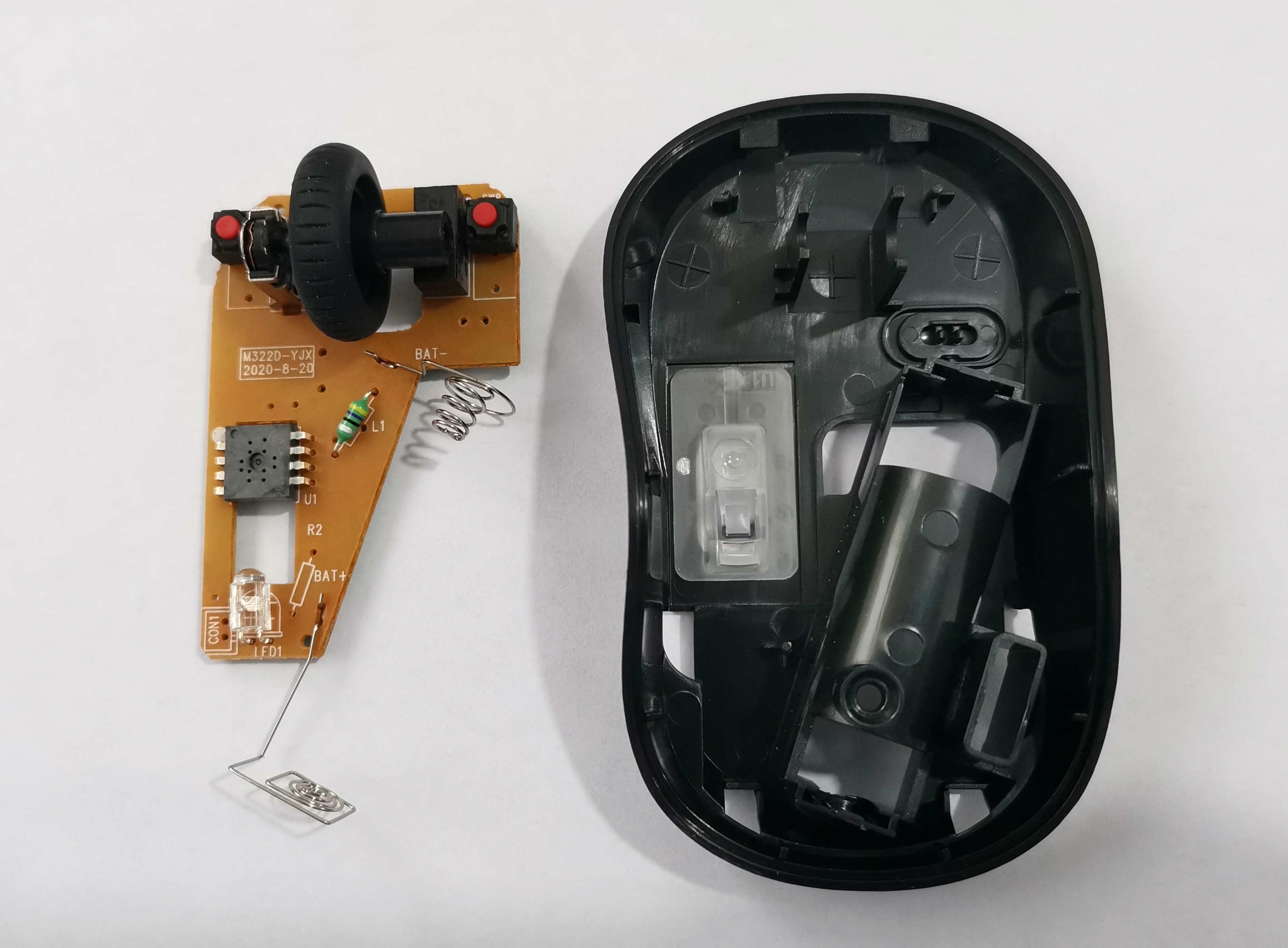 拼多多买到仿冒鞋百分百退款,拼多多有人卖杂牌机如何举报