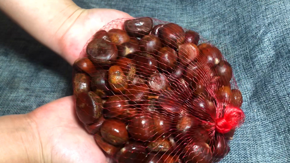 板栗吃不完第二天怎么加热,板栗放到冰箱保鲜能保多少天不坏