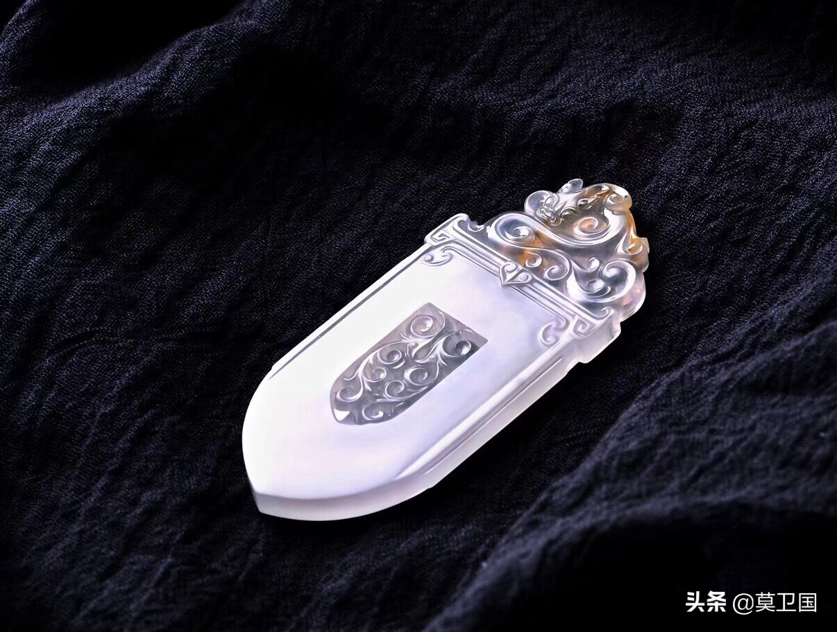 翡翠色根决定价值,色根是翡翠的内部结构吗