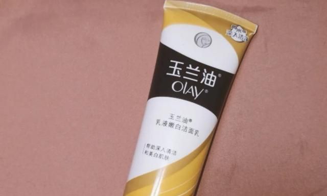 最近烂脸的爆火洗面奶,男士洗面奶黑名单