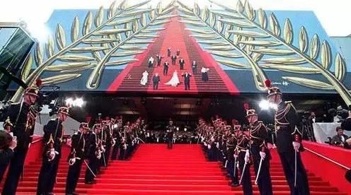 让我们一起去看戛纳的星星