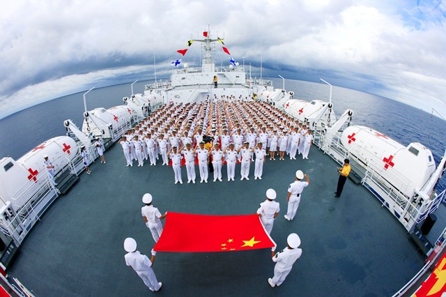 在西方庆祝苏联解体时，*小平邓**却*瞻高**远瞩，抓住了中国发展机遇