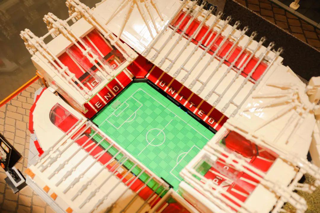 不看血亏！5.9折的克拉钻、买正装送正装的YSL，成都就这儿有