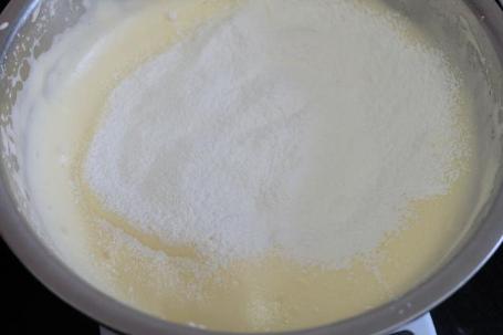 鸡蛋糕老式做法没有烤箱,好吃的鸡蛋糕又简单又容易做