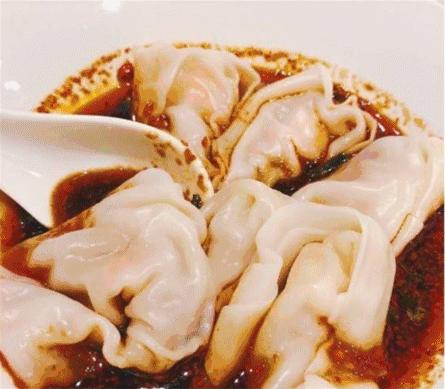 沿着地铁线逛商场，我吹了一天空调~