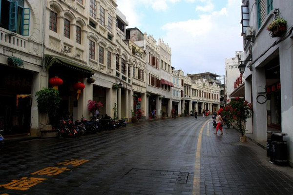 海南旅游海口到三亚自由行,从海口到三亚感受海南的无限魅力