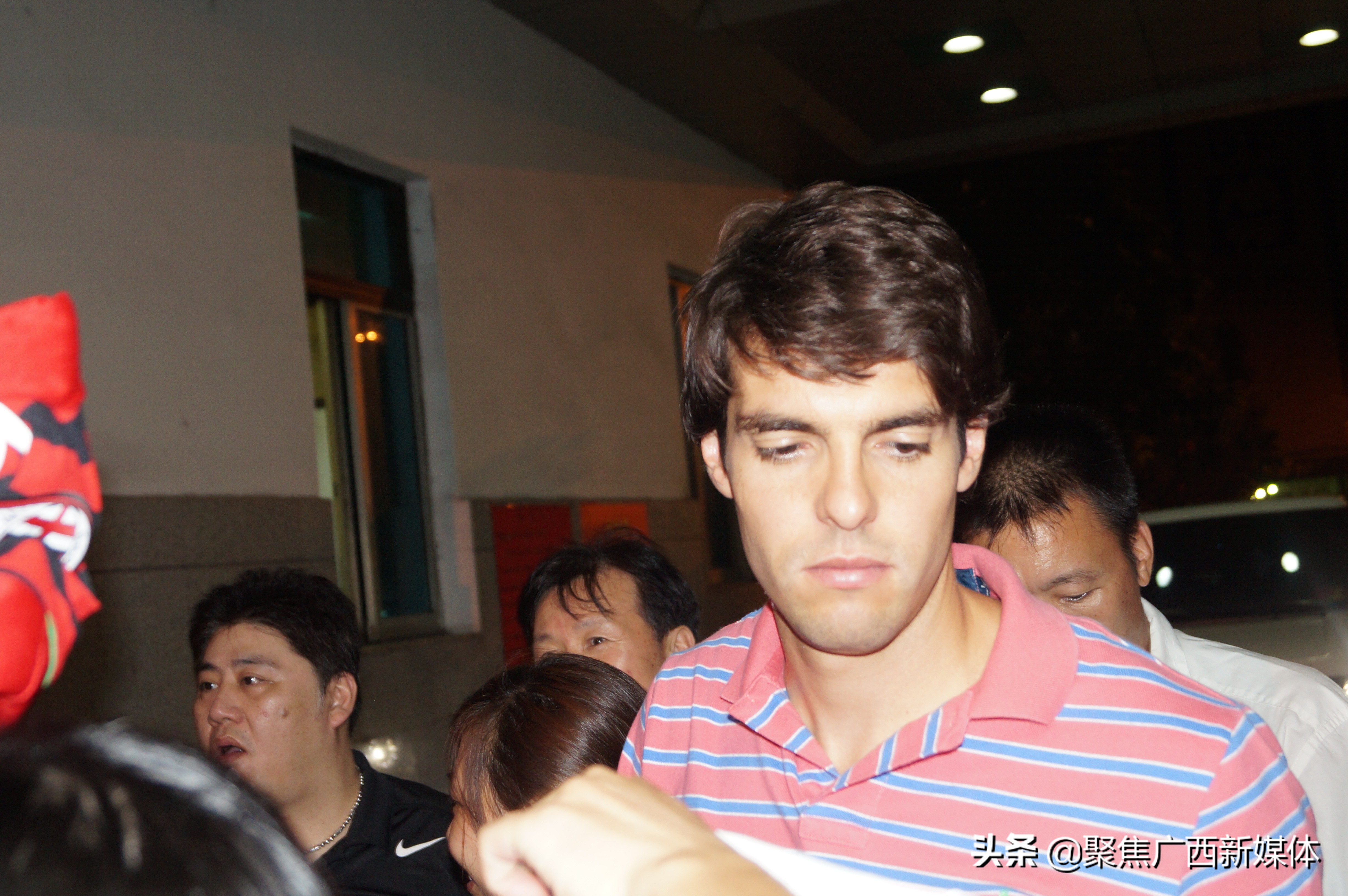 球星卡卡照片,球星卡卡童年回忆