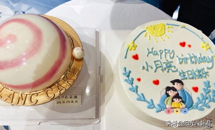 颖儿晒娃,颖儿小月亮正面照