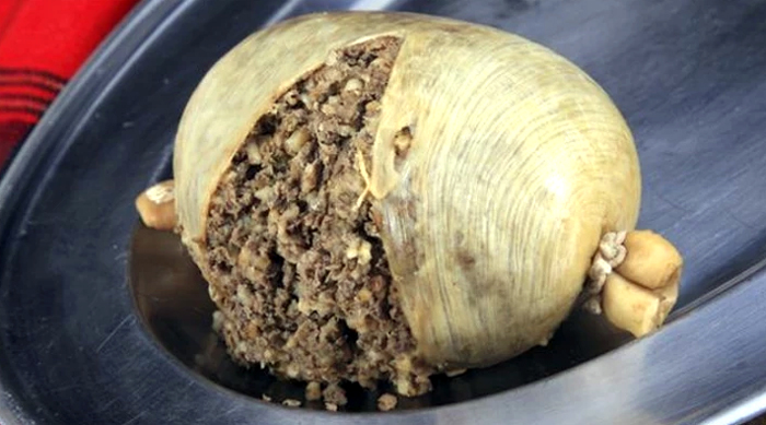 英国爱丁堡房价最新价格,英国爱丁堡全景图