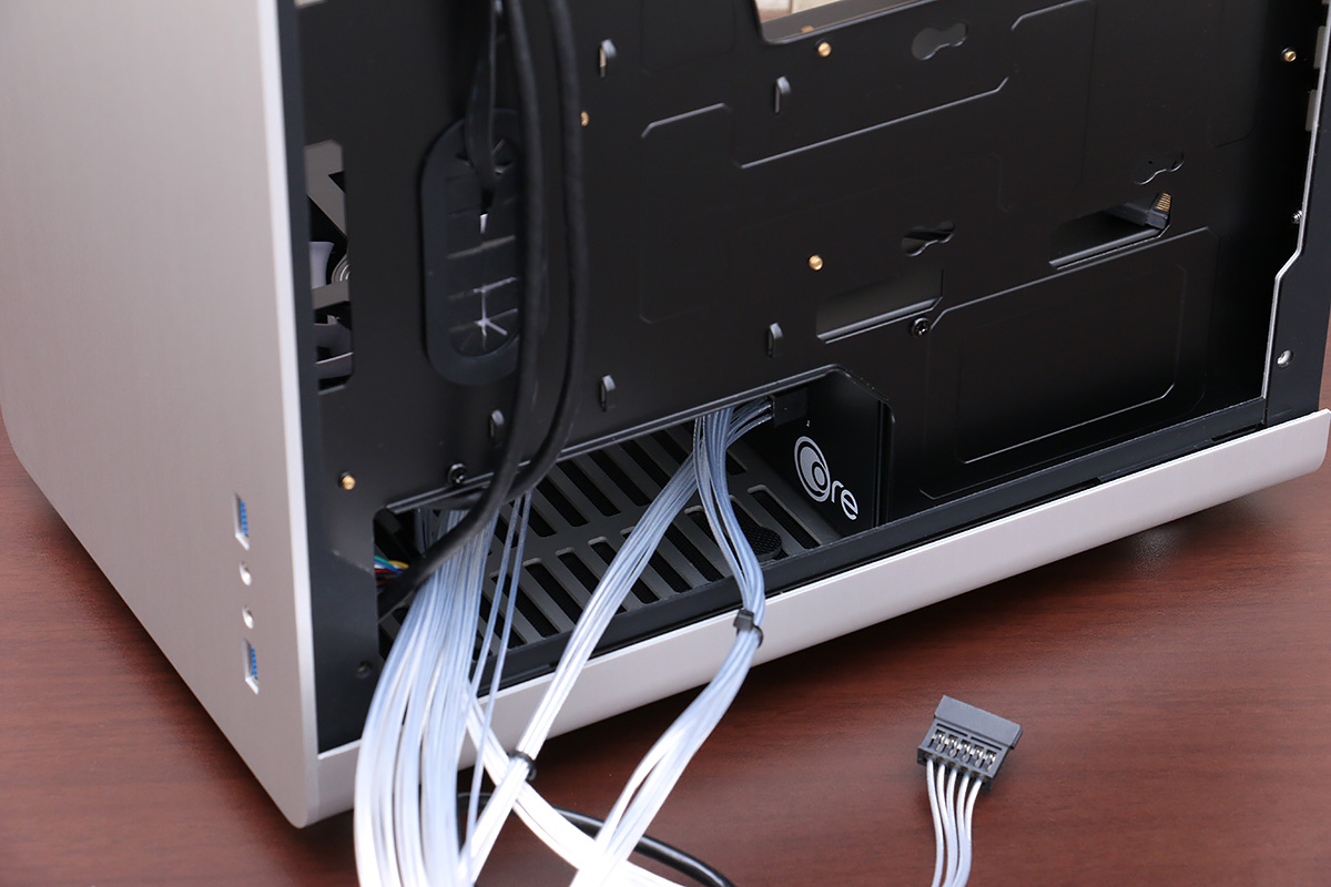 老机箱改造豪华配置,电脑全封闭机箱matx