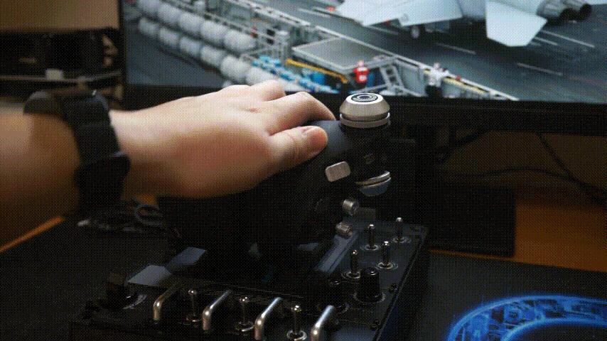 罗技x56飞行摇杆怎么用,罗技x56飞行摇杆