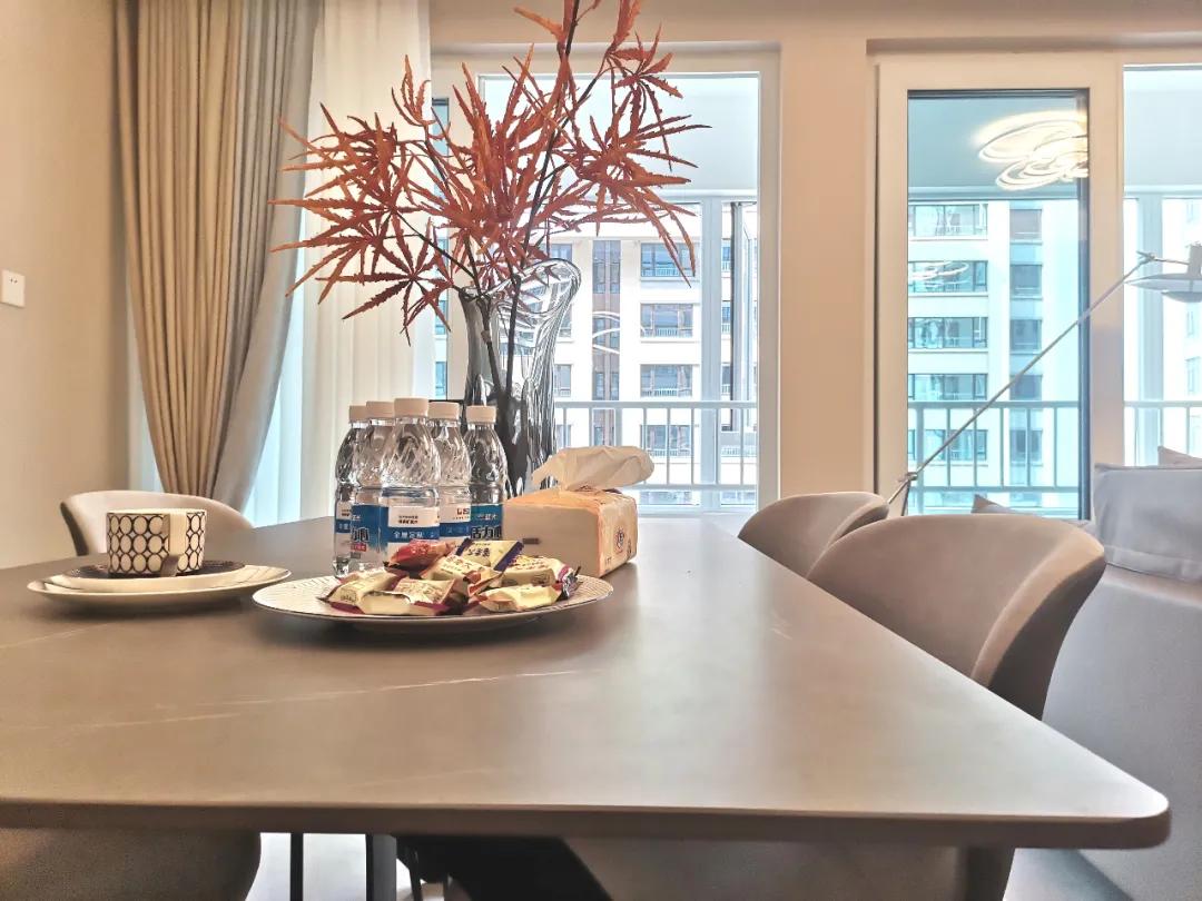 保利大都汇轻奢装修,成都保利大都汇装修效果