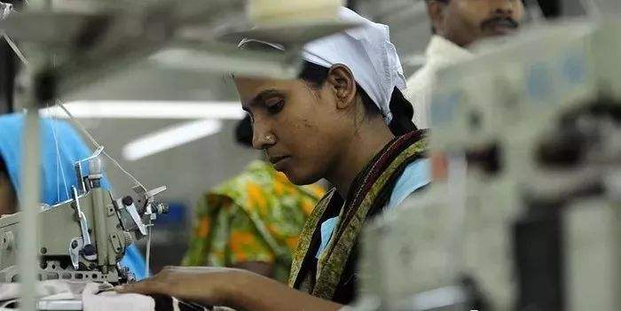 为何现在“洋牌子”衣服的质量越来越差？可能是产地的问题