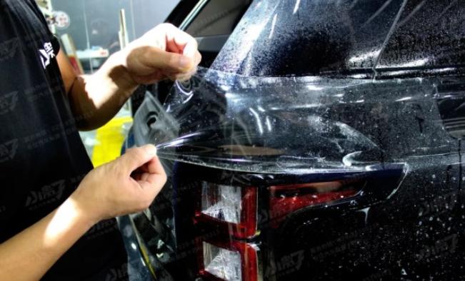 打蜡封釉和隐形车衣的区别,打蜡镀晶封釉隐形车衣