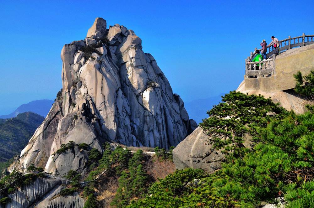 安徽旅游必去十大景点徽州古城,安徽九大经典旅游景点你去过几个