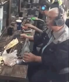 2021年公认最强老人智能机,中国老年人智能机普及率