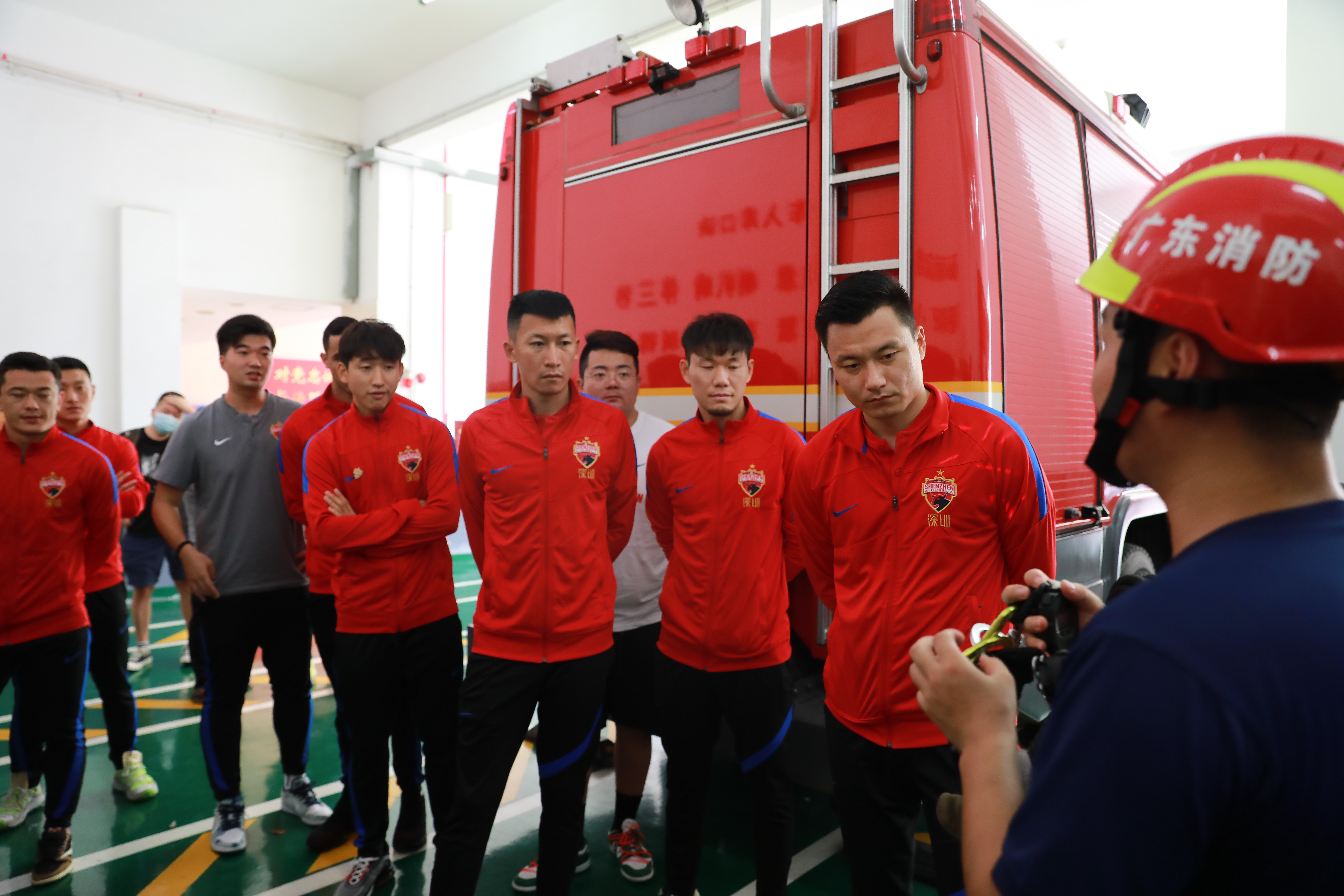 深圳市消防救援支队授旗,深圳消防宣传公益大使