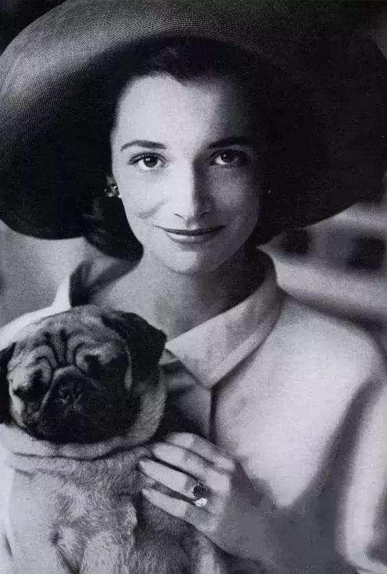 品牌女包包推荐网红款2022年新款,低调而不失优雅的包包品牌