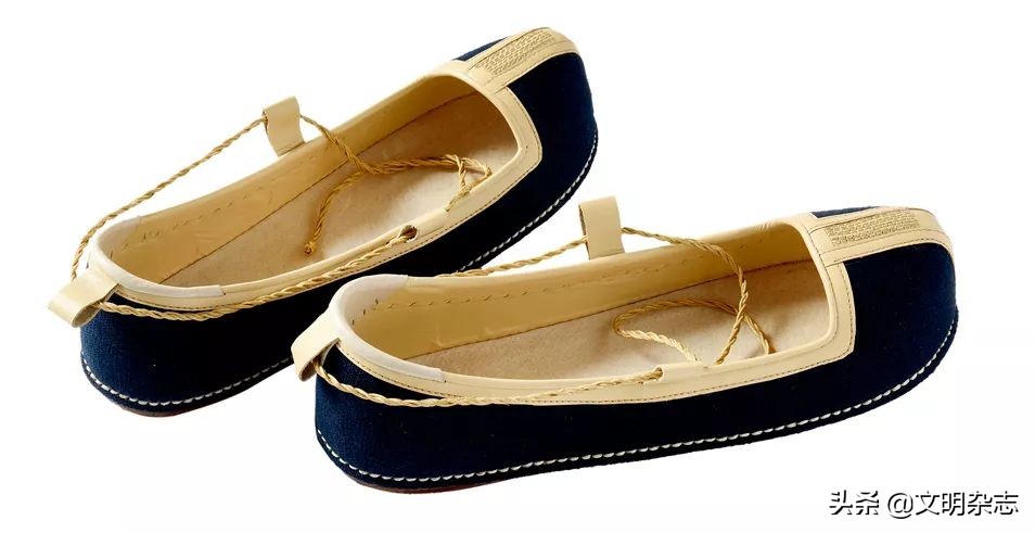 韩国传统高定服饰图片,一衣带水的韩语