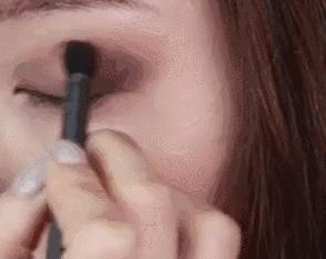 淡烟熏妆画法,古典小烟熏舞台妆妆容教程