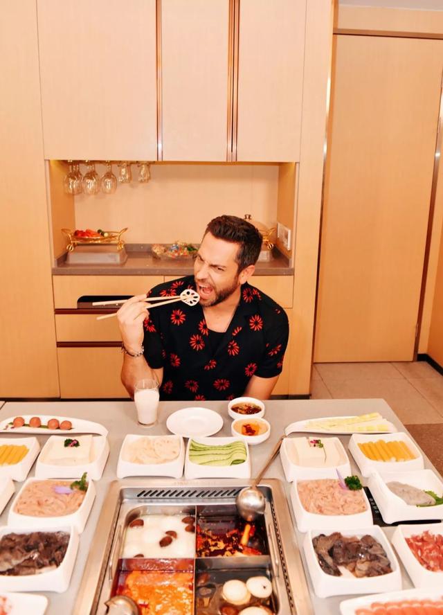 福利|沙赞作陪,仓老师请客,带你吃遍美国!