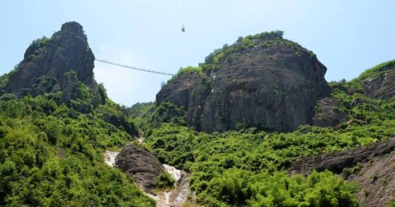云旅游，宅家不无聊，看看岳阳石牛寨开春有多美