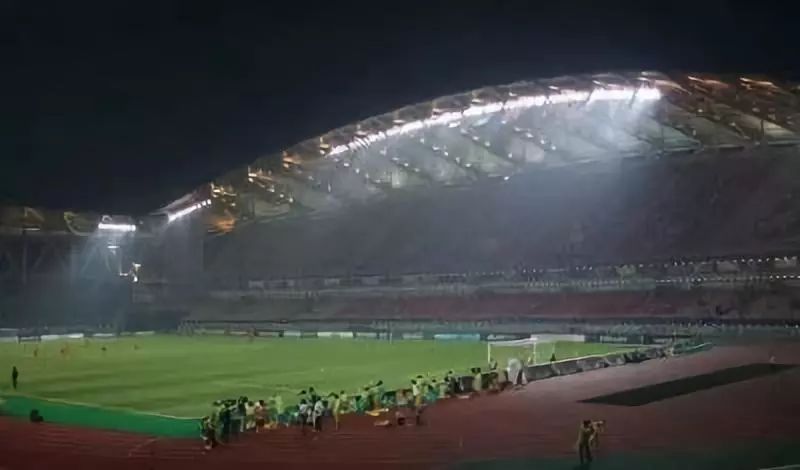 武汉卓尔主场在哪,武汉卓尔足球最新视频