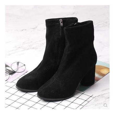 马丁靴英伦风和通勤风有什么区别,百搭商务休闲马丁靴